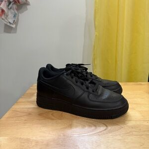 Nike Air Force 1 Triple Black GS Womens Shoes